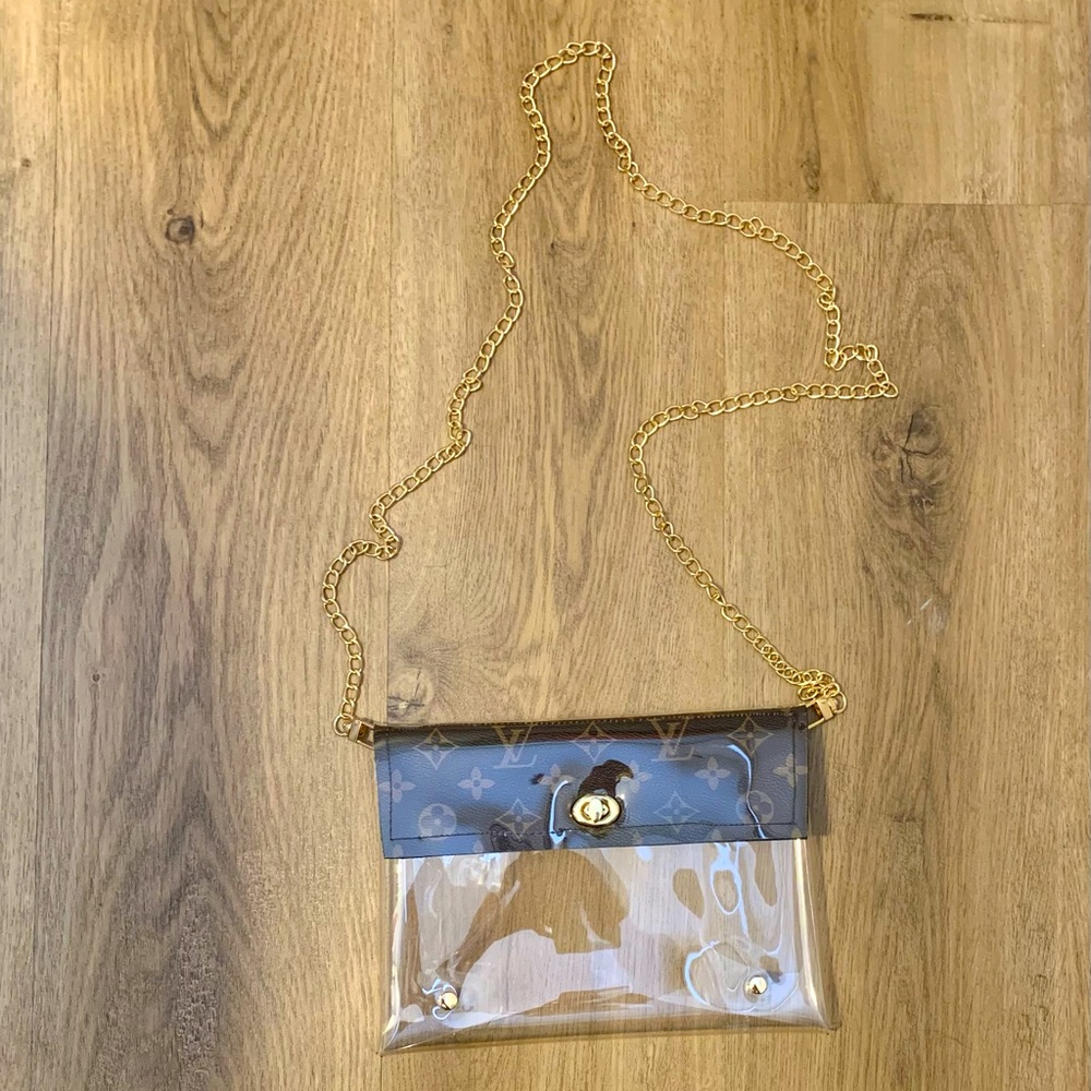 🤎 Medium Crossbody Stadium Purse/Bag/PVC/Clear Bag Policy🤎